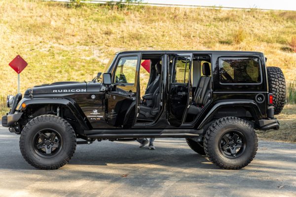 2018 Jeep Wrangler Unlimited Rubicon AEV JK350 - Image 12