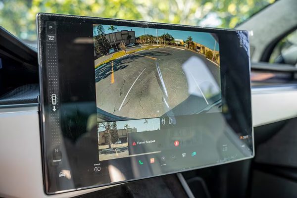 2022 Tesla Model X Plaid - Image 58