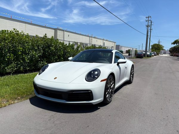 2021 Porsche 911 Carrera - Image 2