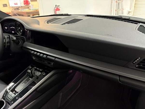 2021 Porsche 911 Carrera - Image 5