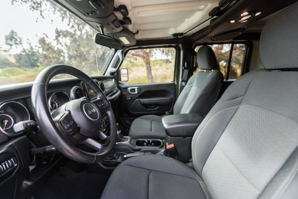 2022 Jeep Gladiator Willys - Image 6