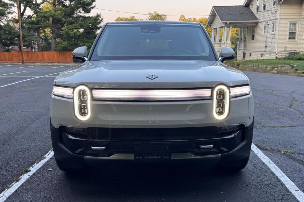 2025 Rivian R1S Adventure Edition - Image 102