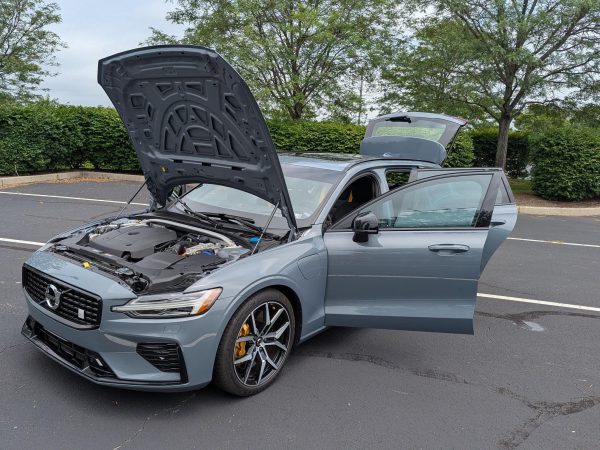 2022 Volvo V60 T8 Polestar Engineered Extended Range - Image 76