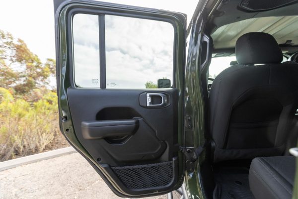 2022 Jeep Gladiator Willys - Image 9