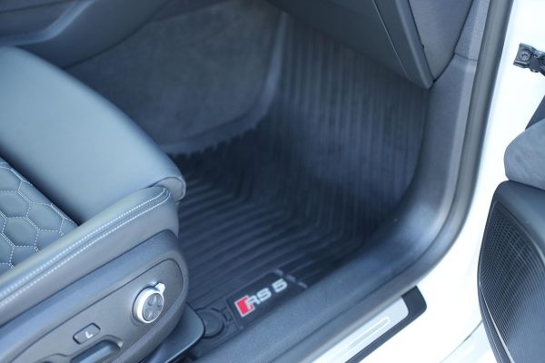 2023 Audi RS5 Sportback - Image 9