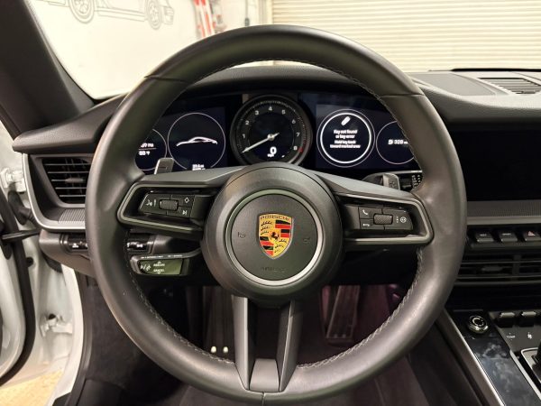 2021 Porsche 911 Carrera - Image 9