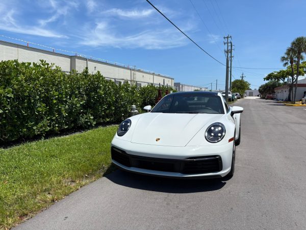 2021 Porsche 911 Carrera - Image 11