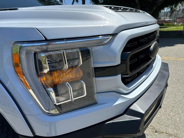 2022 Ford F-150 XLT Black Ops - Image 30