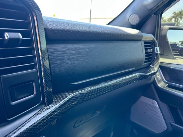 2022 Ford F-150 XLT Black Ops - Image 31
