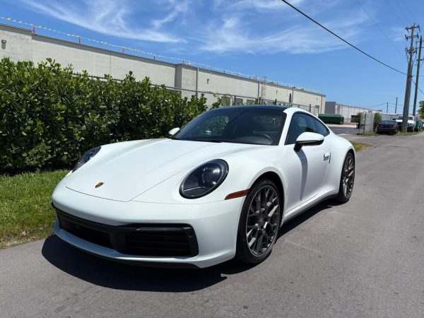 2021 Porsche 911 Carrera - Image 16