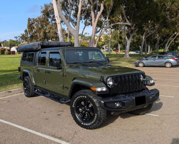 2022 Jeep Gladiator Willys