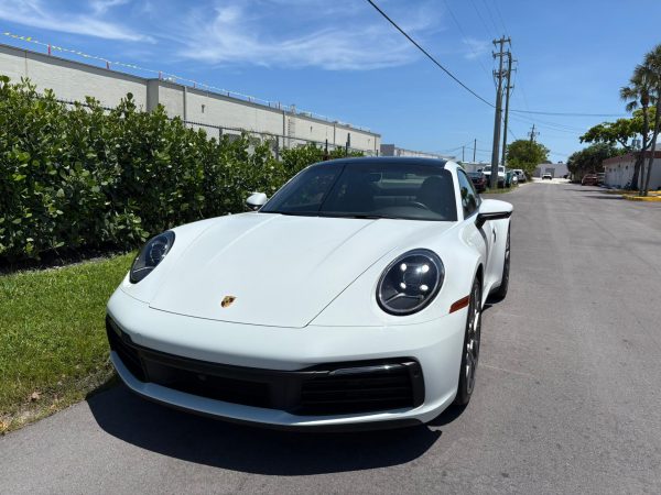 2021 Porsche 911 Carrera - Image 18
