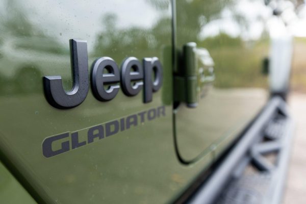 2022 Jeep Gladiator Willys - Image 20