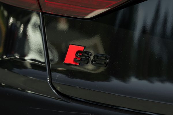 2025 Audi S8 - Image 32