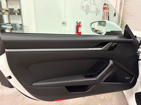 2021 Porsche 911 Carrera - Image 23
