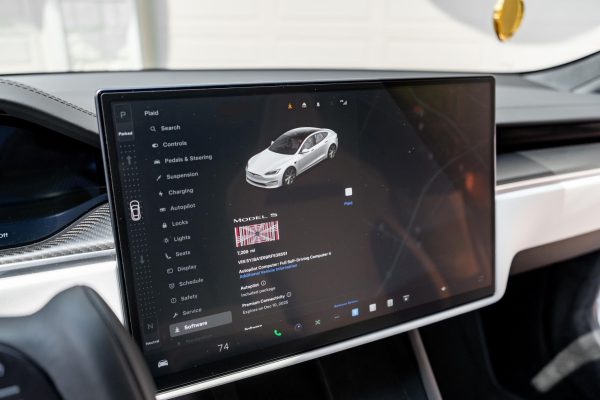 2024 Tesla Model S Plaid - Image 64
