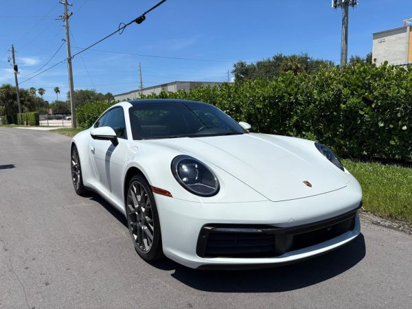 2021 Porsche 911 Carrera - Image 28