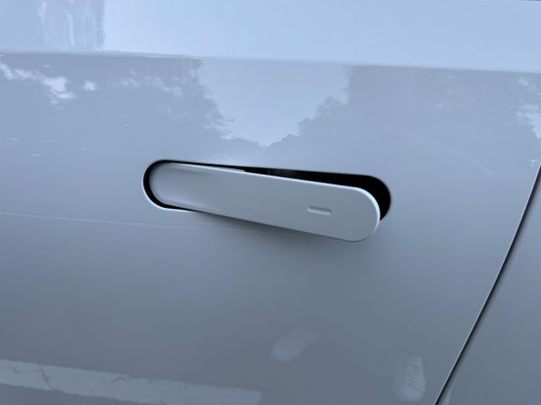 2025 Rivian R1S Adventure Edition - Image 27