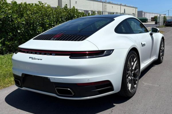 2021 Porsche 911 Carrera - Image 43