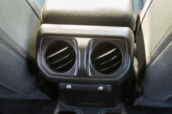 2022 Jeep Gladiator Willys - Image 44