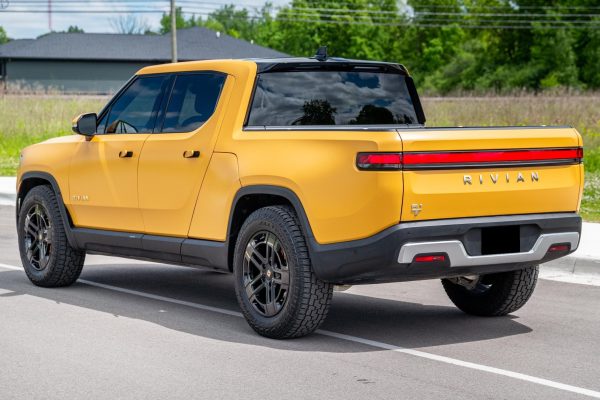 2023 Rivian R1T Adventure Edition - Image 47