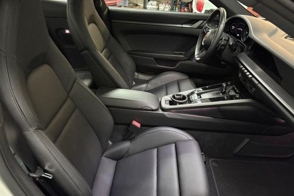 2021 Porsche 911 Carrera - Image 48