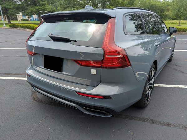 2022 Volvo V60 T8 Polestar Engineered Extended Range - Image 39