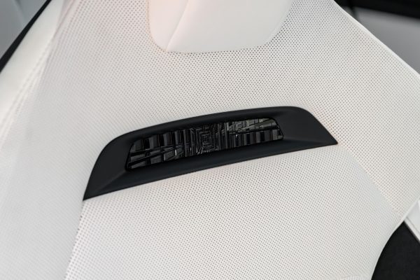 2024 Tesla Model S Plaid - Image 12