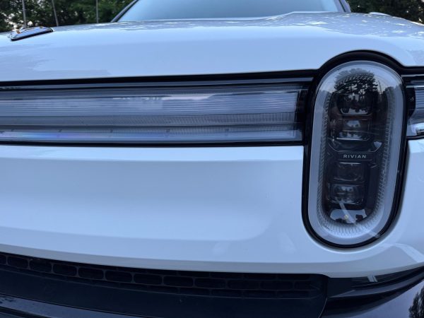 2025 Rivian R1S Adventure Edition - Image 46