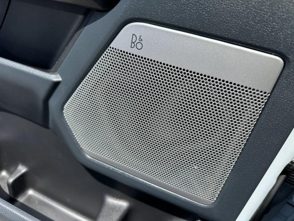 2022 Ford F-150 XLT Black Ops - Image 13