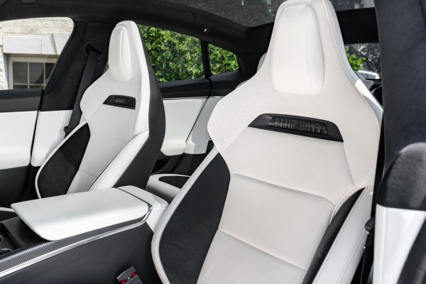 2024 Tesla Model S Plaid - Image 37