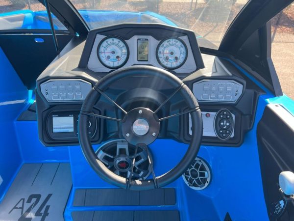 2021 Axis Wake Research A24 - Image 9