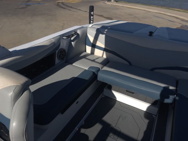 2021 Axis Wake Research T22 - Image 10