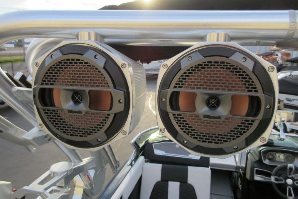2020 MasterCraft X24 - Image 27
