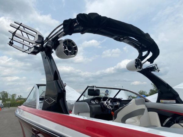 2013 Tige RZ2 - Image 17
