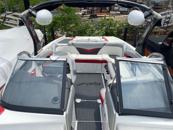 2013 Tige RZ2 - Image 18