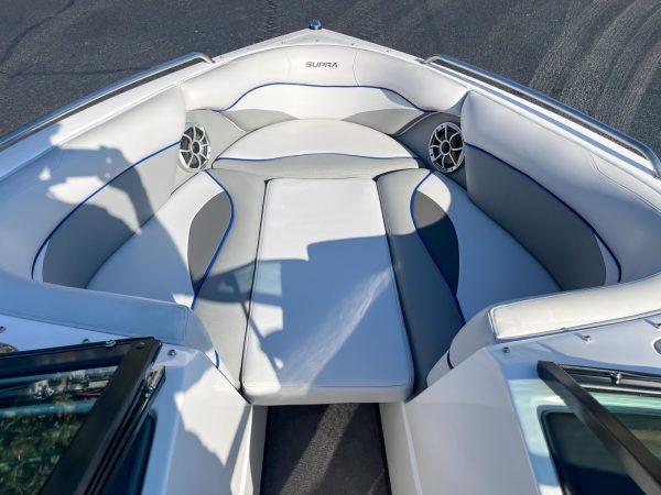 2011 Supra 22 SSV - Image 12
