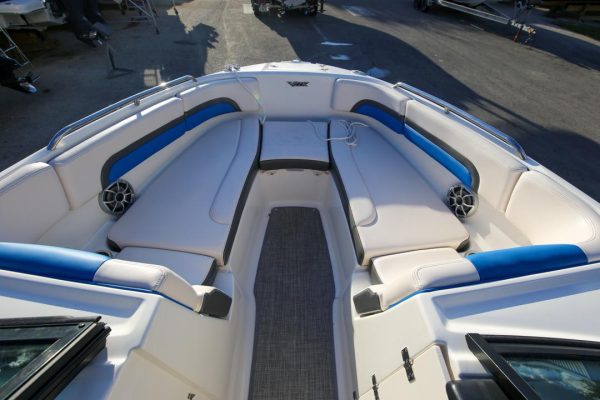2017 Chaparral Vortex 2430 VRX - Image 17