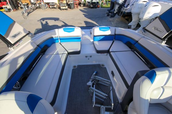 2017 Chaparral Vortex 2430 VRX - Image 7