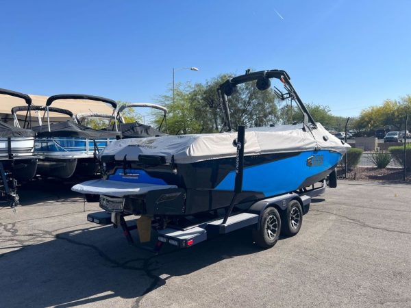2021 Axis Wake Research A24 - Image 17