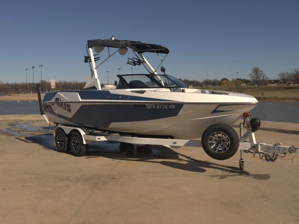 2021 Axis Wake Research T22 - Image 20
