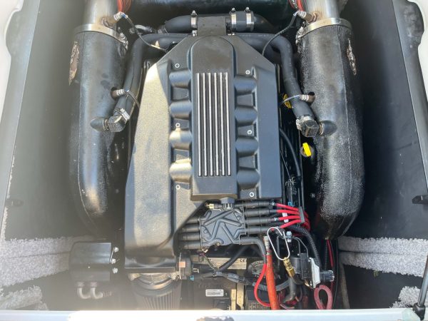 2011 Supra 22 SSV - Image 21
