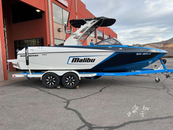 2019 Malibu Boats 23 LSV - Image 12
