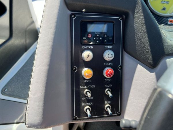2014 Centurion Enzo FX44 - Image 32