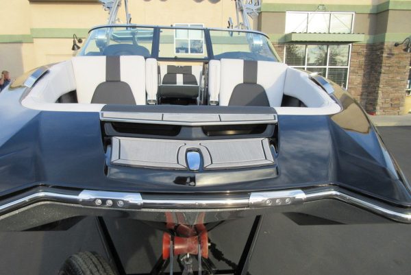 2020 MasterCraft X24 - Image 46
