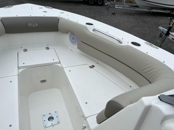 2022 KEY WEST 239 DFS - Image 5