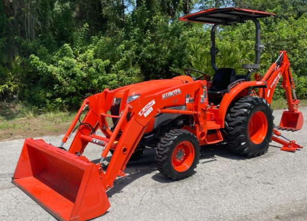 2018 Kubota L3901HST - Image 2