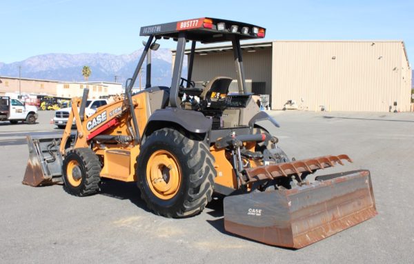 2017 Case 570N EP - Image 4