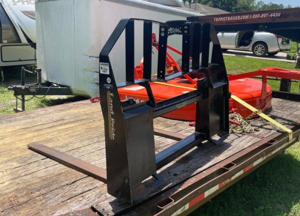 2018 Kubota L3901HST - Image 8