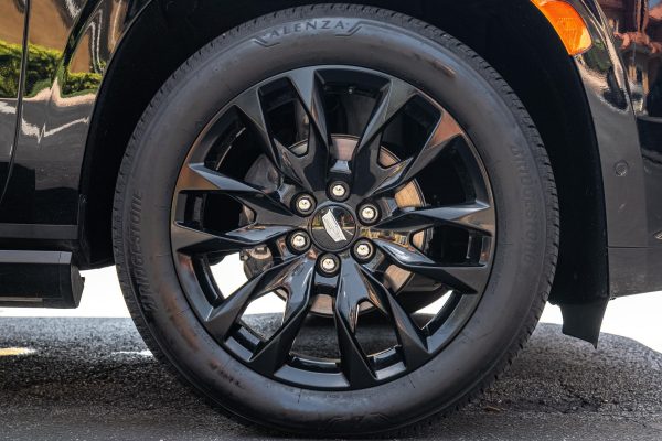2022 Cadillac Escalade ESV 4WD Platinum - Image 93